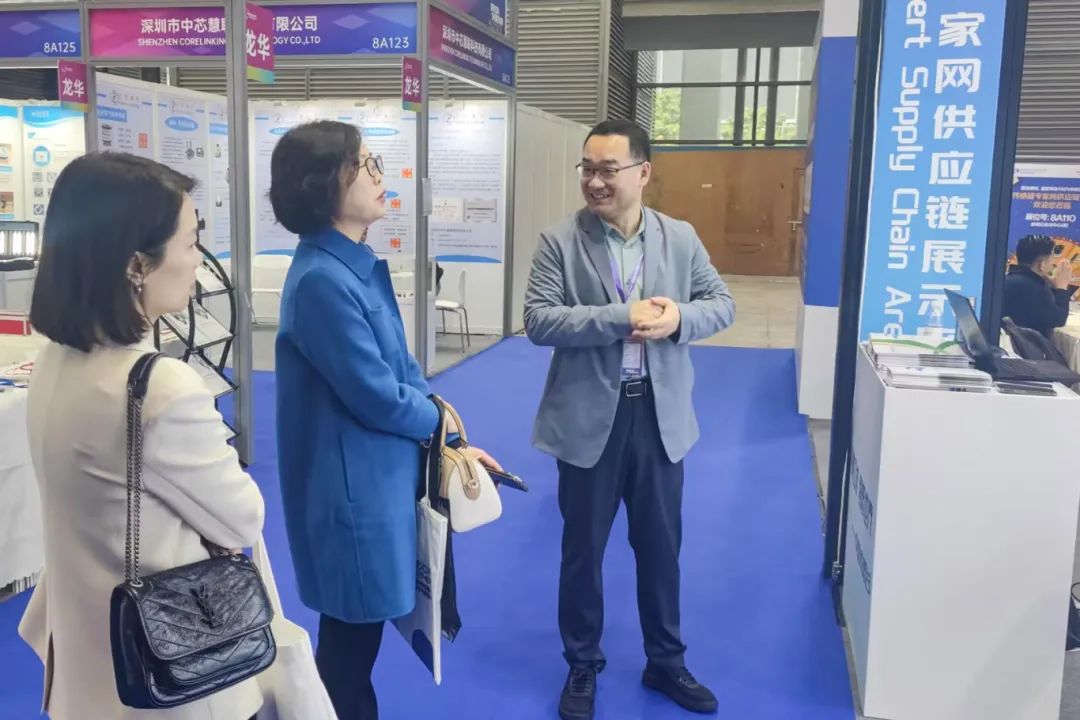 1746582386840477.jpg 1746582386840477.jpg